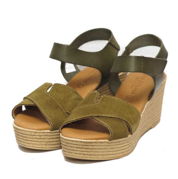 Eva Frutos Γυναικεία Λαδί Καστόρ Πλατφόρμα