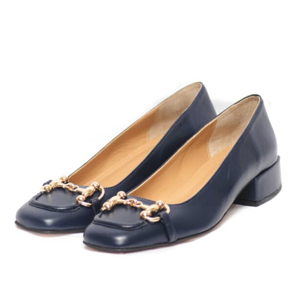 Gabriela Valeri Μπλε Χαμηλή Γόβα με Χρυσή Αγκράφα