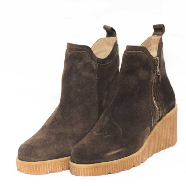 Yokono Γυναικεία Μποτάκια με Κρεπ Σόλα