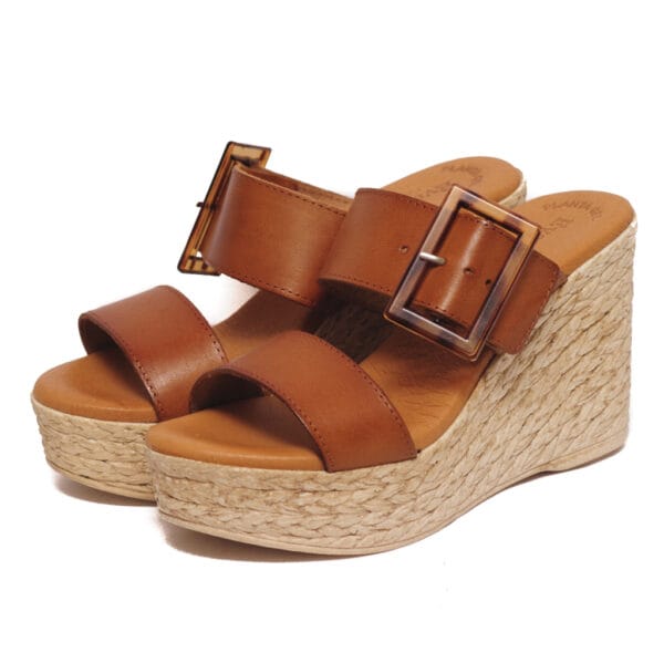 Eva Frutos Γυναικεία Πλατφόρμα Παντόφλα με Κοκάλινο Τοκά – 1941