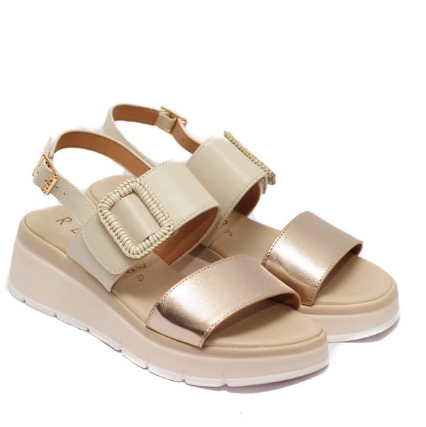 Επώνυμα Παπούτσια Γυναικεία και Ανδρικά 2024 2